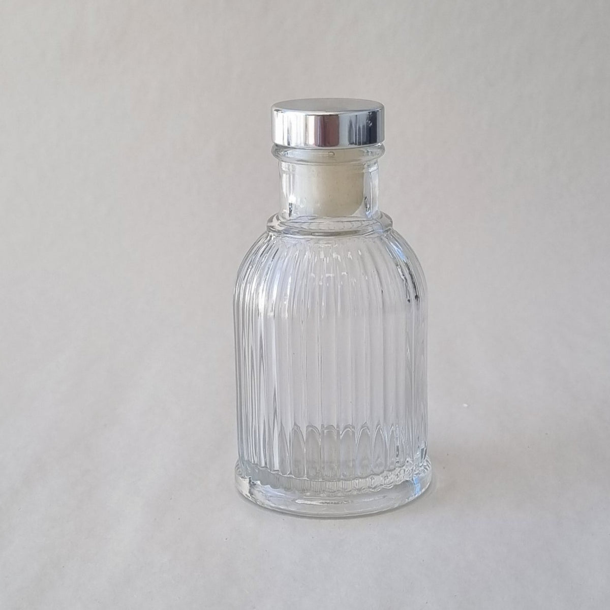 Diffuser Bottle - Fluted Short 100ml - Silver Lid