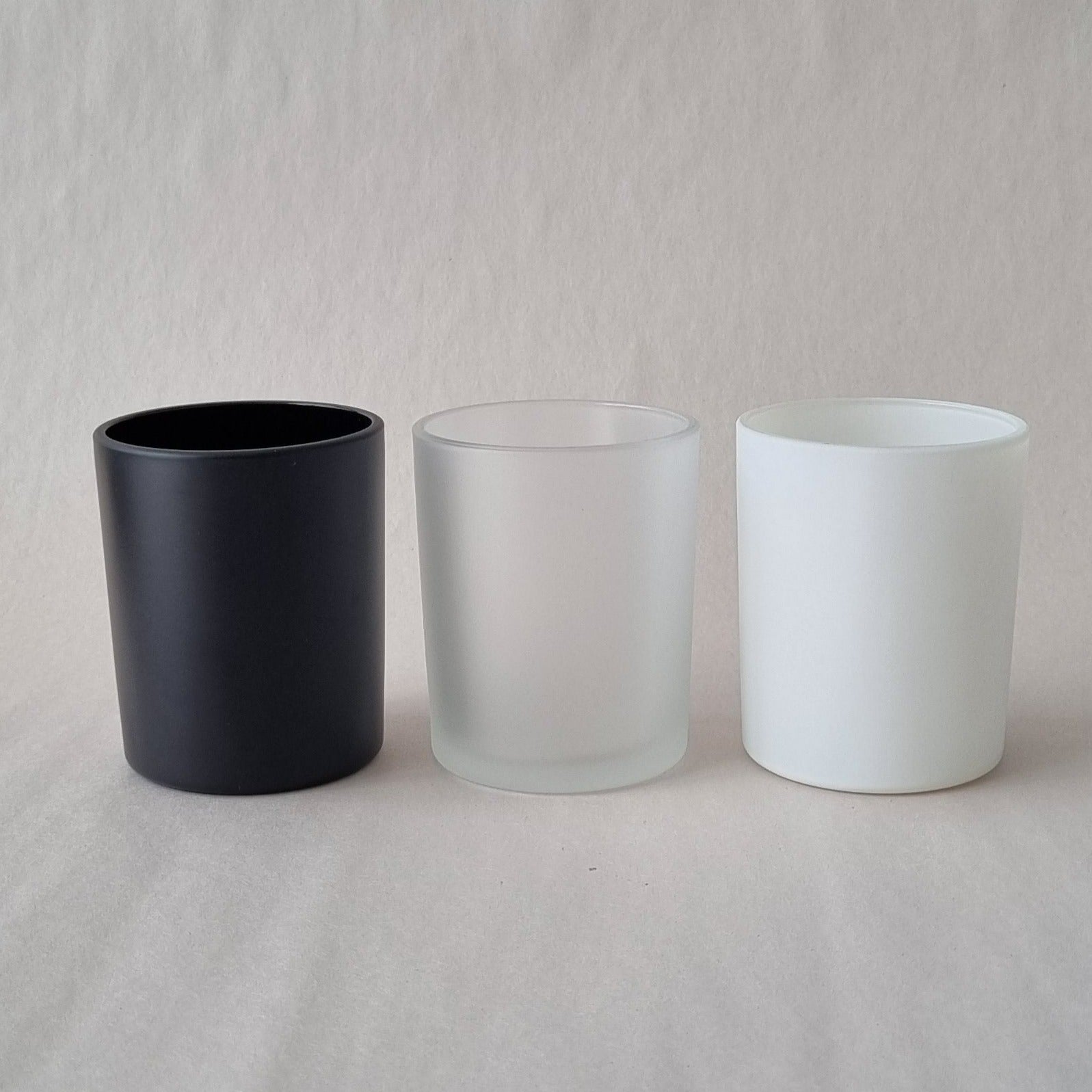 Medium Oxford Candle Jar - Matte Black Exterior