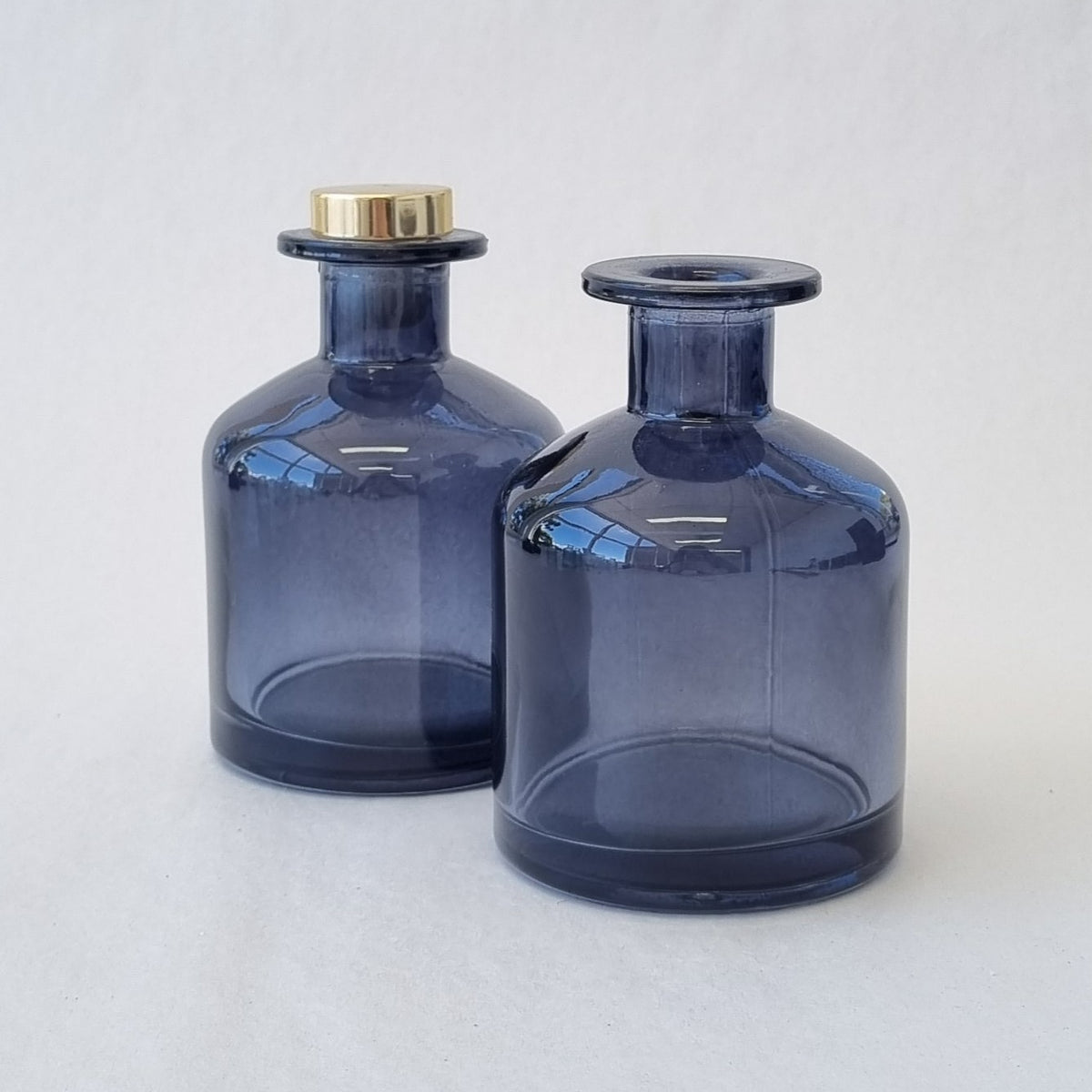 250ml pot misty tall diffuser bottle with gold lid