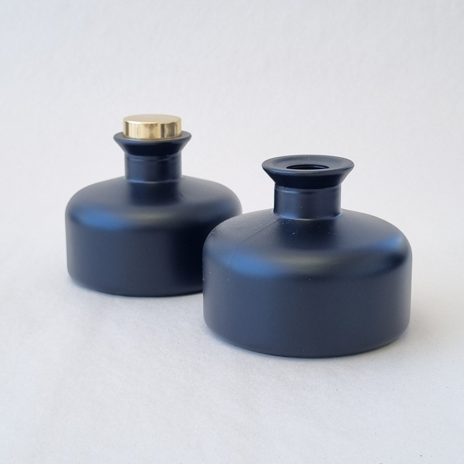 Diffuser Bottle - Pot Matt Black Short 200ml - Gold Lid