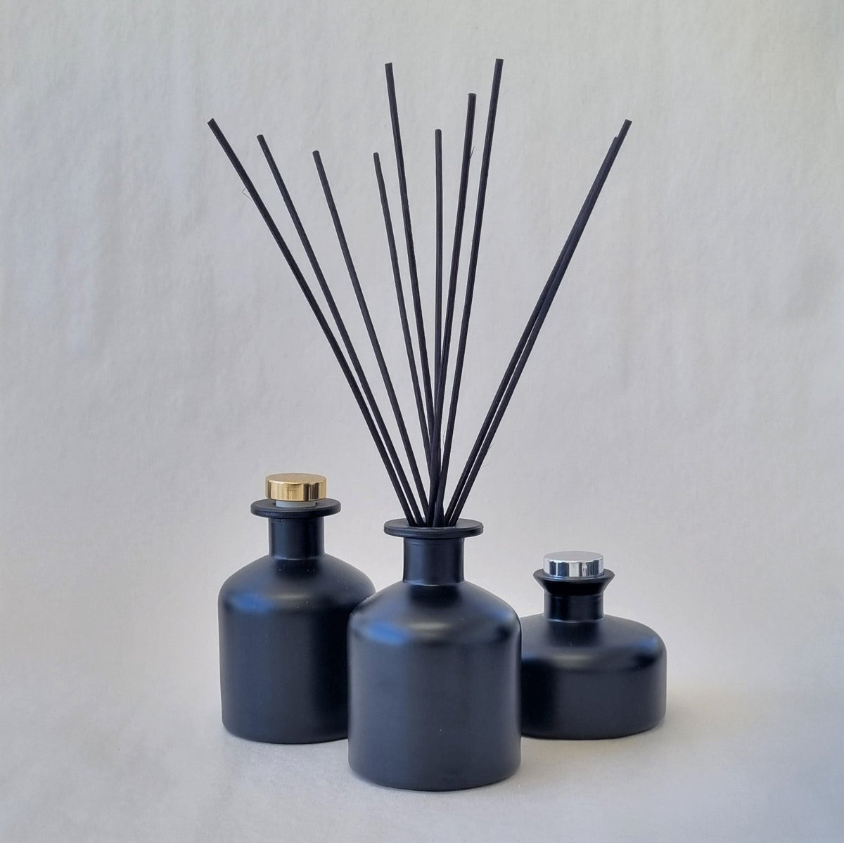 Diffuser Bottle - Pot Matt Black Short 200ml - Silver Lid