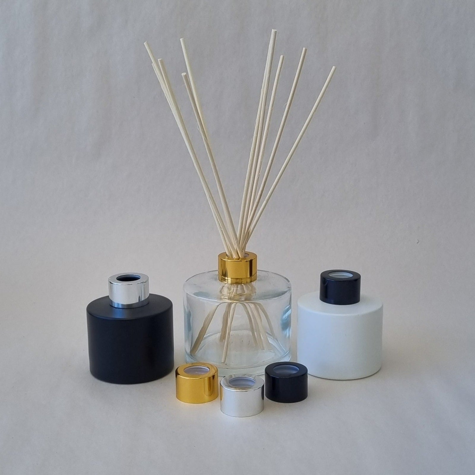 Diffuser Bottle - Round Matt Black 100ml- Silver Lid- RUNOUT