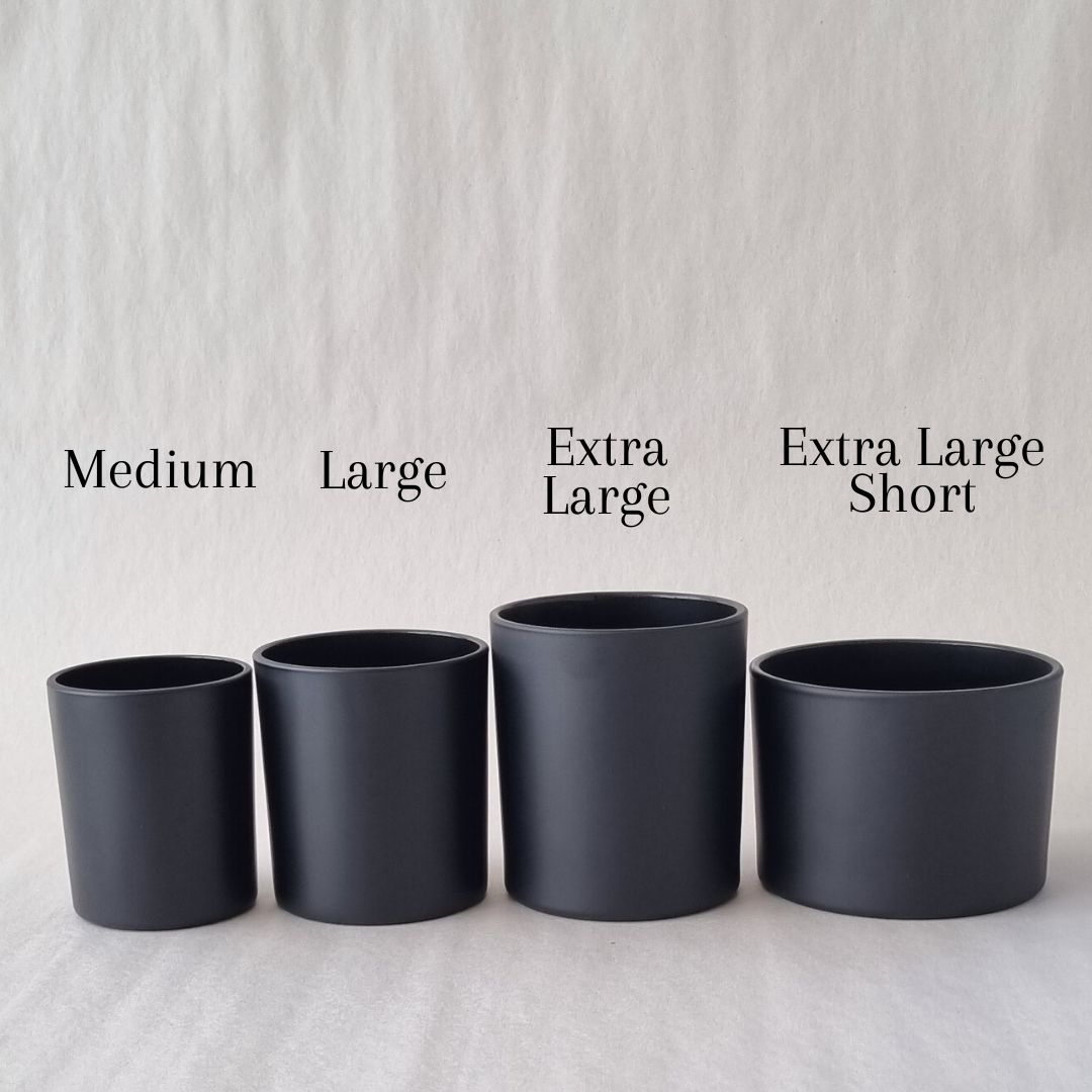 Medium Oxford Candle Jar - Matte Black Exterior